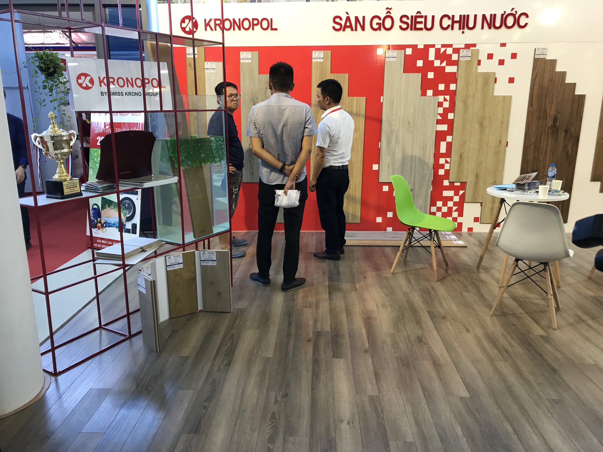 Sàn gỗ Kronopol trong triển lãm vietbuild 2019 Đà Nẵng 